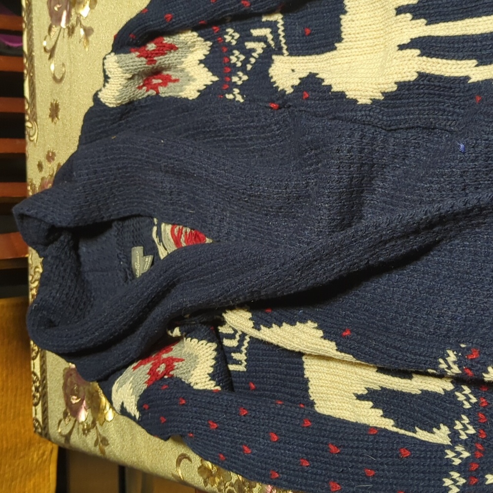 Sweater - Picture 3 of 5